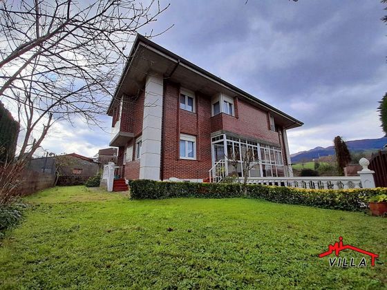 Foto 2 de Casa adossada en venda a Guriezo de 4 habitacions amb terrassa i garatge