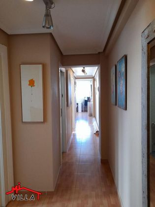 Foto 2 de Alquiler de piso en Laredo de 2 habitaciones con jardín y muebles