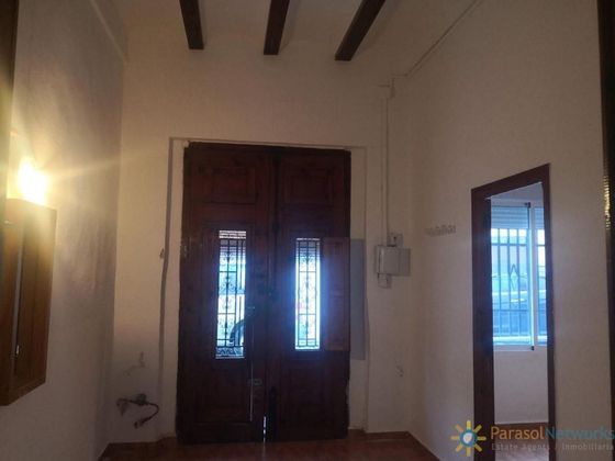 Foto 1 de Casa en venta en Corbera de 4 habitaciones con terraza y calefacción