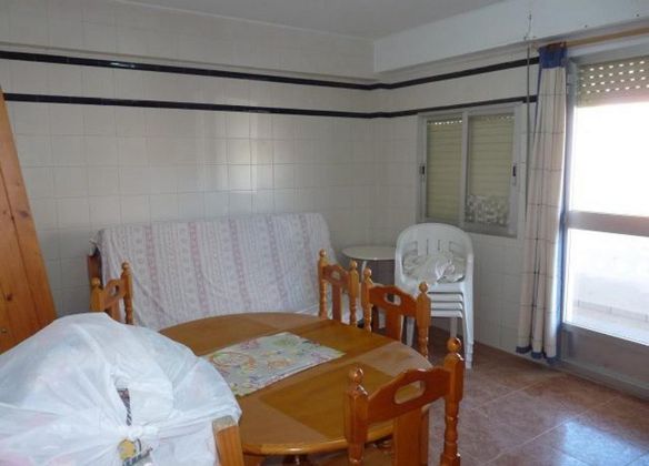 Foto 2 de Venta de piso en Miramar de 3 habitaciones con terraza y ascensor