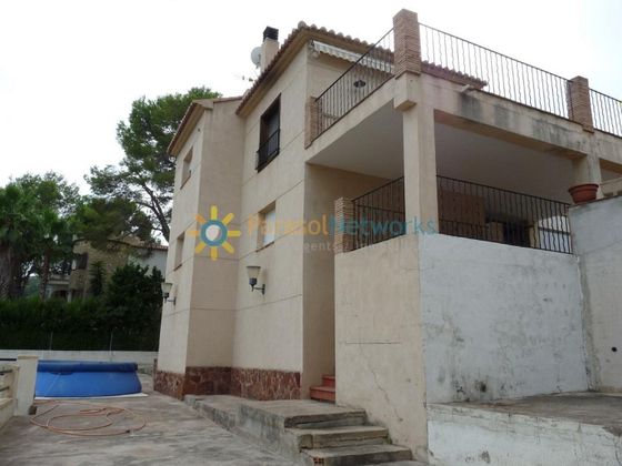 Foto 1 de Xalet en venda a Oliva pueblo de 8 habitacions amb terrassa i garatge