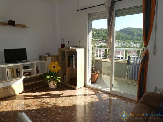 Foto 2 de Pis en venda a Oliva pueblo de 3 habitacions amb balcó i aire acondicionat