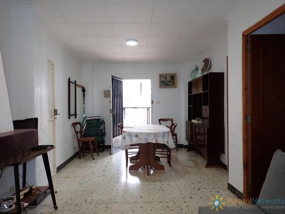 Foto 2 de Casa adossada en venda a Oliva pueblo de 2 habitacions amb terrassa