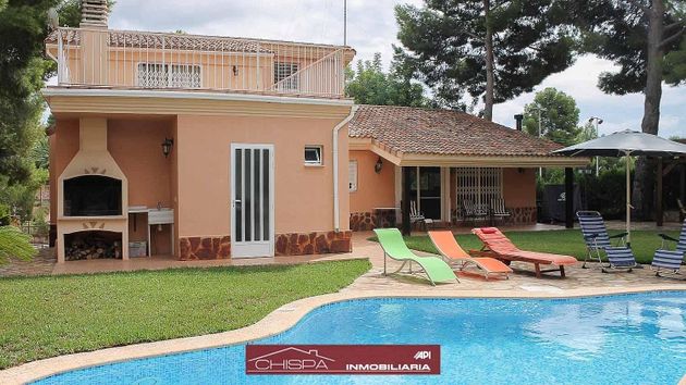 Foto 1 de Xalet en venda a Náquera de 4 habitacions amb terrassa i piscina