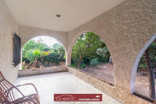 Foto 2 de Venta de chalet en Náquera de 3 habitaciones con terraza y jardín