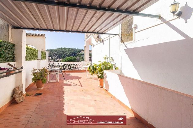 Foto 1 de Venta de chalet en Serra de 11 habitaciones con terraza y piscina