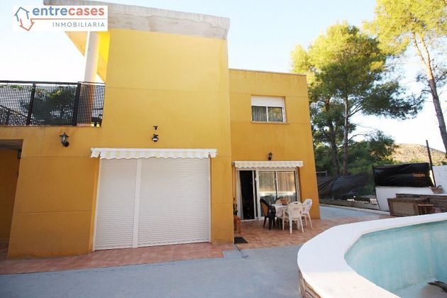 Foto 1 de Xalet en venda a Centro - El Castillo de 7 habitacions amb terrassa i piscina