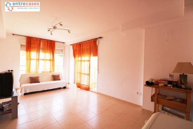 Foto 1 de Pis en venda a Torres Torres de 2 habitacions amb balcó