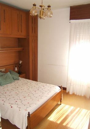 Foto 1 de Pis en venda a Basauri de 3 habitacions i 70 m²