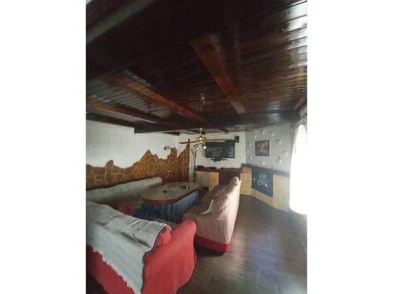Foto 1 de Venta de casa en Huétor Tájar de 4 habitaciones con terraza y piscina