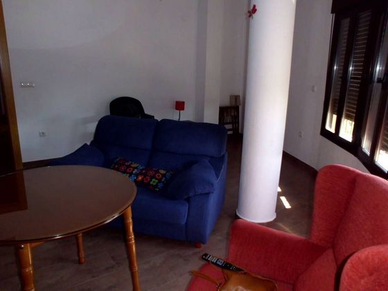 Foto 1 de Venta de piso en Huétor Tájar de 3 habitaciones con garaje y balcón