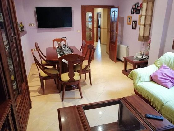 Foto 1 de Casa en venda a Huétor Tájar de 5 habitacions amb terrassa i garatge