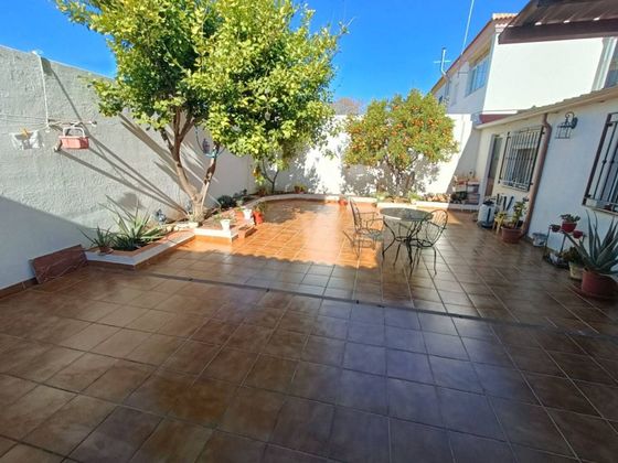 Foto 1 de Casa en venda a Huétor Tájar de 4 habitacions amb terrassa i garatge