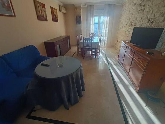 Foto 1 de Pis en venda a Huétor Tájar de 3 habitacions amb balcó i ascensor