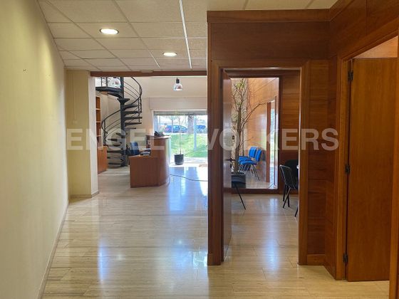 Foto 2 de Oficina en alquiler en Poble Nou de 218 m²