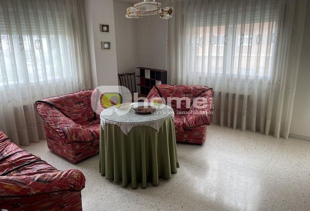 Foto 1 de Pis en venda a calle Peña Trevinca de 3 habitacions amb terrassa i garatge