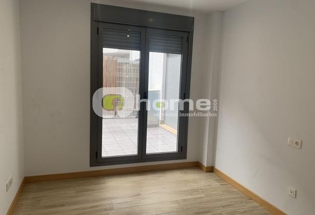 Foto 2 de Pis en venda a calle Portugal de 3 habitacions amb terrassa i garatge