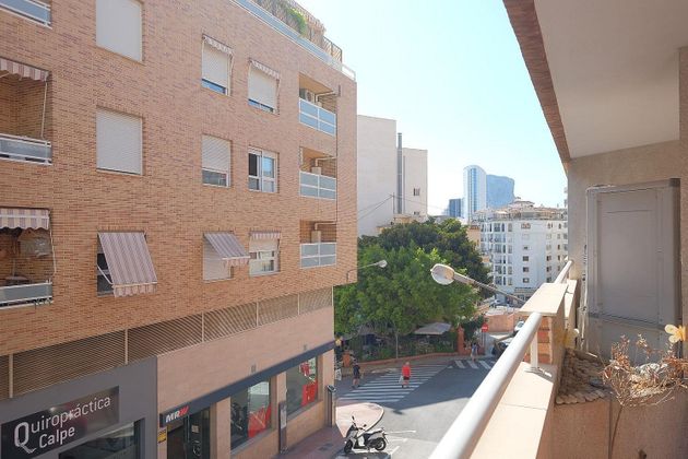 Foto 2 de Venta de piso en Zona Pueblo de 4 habitaciones con terraza y aire acondicionado