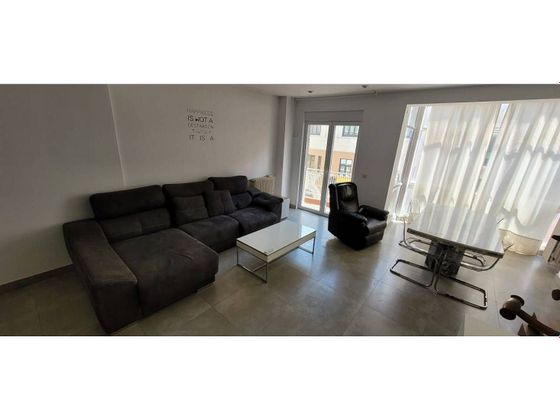 Foto 2 de Piso en venta en Villacerrada - Centro de 4 habitaciones con balcón y calefacción