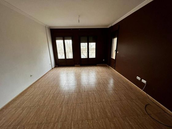 Foto 1 de Casa en venda a Minaya de 3 habitacions amb garatge i balcó