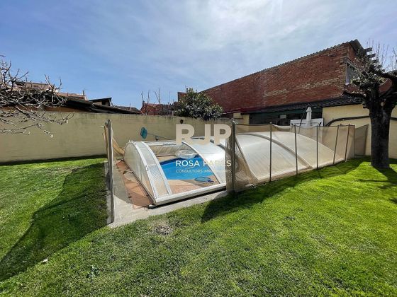Foto 2 de Casa adossada en venda a Tona de 4 habitacions amb terrassa i piscina