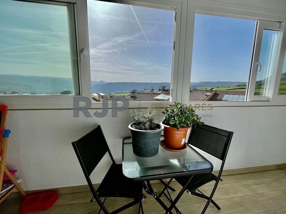 Foto 2 de Pis en venda a Centelles de 3 habitacions amb terrassa i balcó