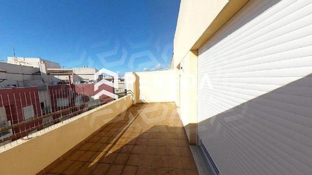 Foto 1 de Àtic en venda a Roquetas Centro de 2 habitacions amb terrassa i balcó