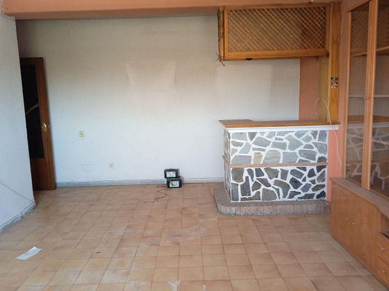 Foto 1 de Pis en venda a Piedras Redondas – Torrecárdenas de 3 habitacions amb terrassa i balcó