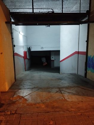 Foto 2 de Garaje en venta en calle De la Maladeta de 10 m²