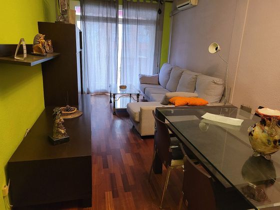 Foto 1 de Pis en venda a calle De València de 4 habitacions amb terrassa i aire acondicionat