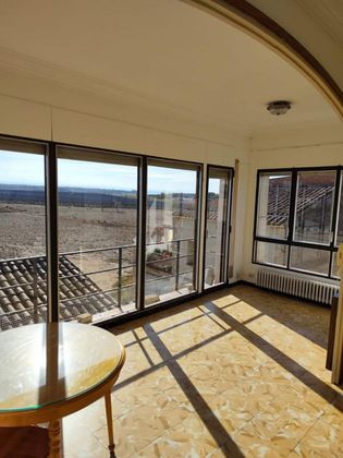 Foto 2 de Casa en venta en Anglesola de 6 habitaciones con terraza y jardín