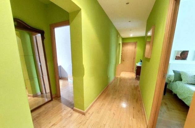 Foto 1 de Venta de piso en Tenderina Alta - Fozaneldi de 4 habitaciones con calefacción y ascensor