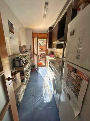 Foto 1 de Venta de piso en calle Florez de 2 habitaciones con garaje y calefacción