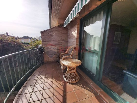 Foto 2 de Casa en venda a Llanera de 4 habitacions amb terrassa i piscina