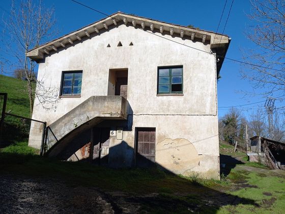 Foto 1 de Casa rural en venta en Parroquias de Oviedo de 2 habitaciones con garaje