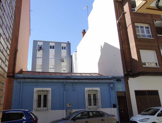 Foto 2 de Venta de edificio en calle San Gabriel de 197 m²