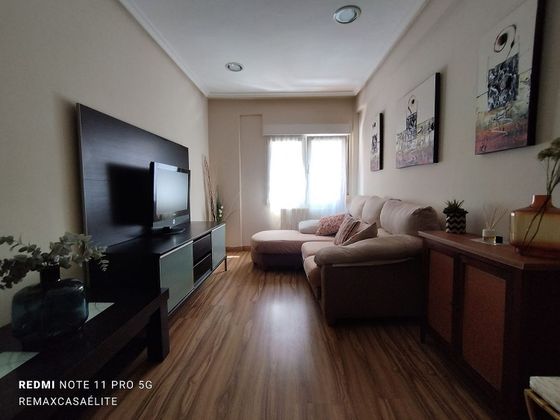 Foto 2 de Venta de piso en calle Peñalba de 2 habitaciones con calefacción y ascensor