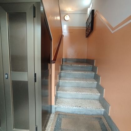 Foto 2 de Venta de piso en Villaviciosa - Amandi de 3 habitaciones con terraza y calefacción
