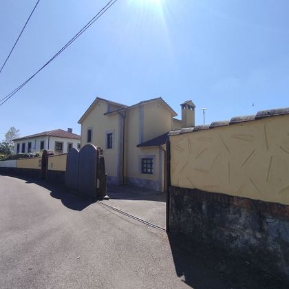 Foto 1 de Xalet en venda a Parroquias de Oviedo de 5 habitacions amb terrassa i garatge