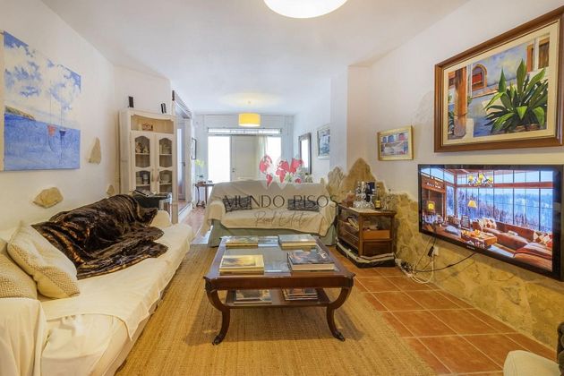 Foto 1 de Casa adossada en venda a Centro - Inca de 4 habitacions amb terrassa i garatge