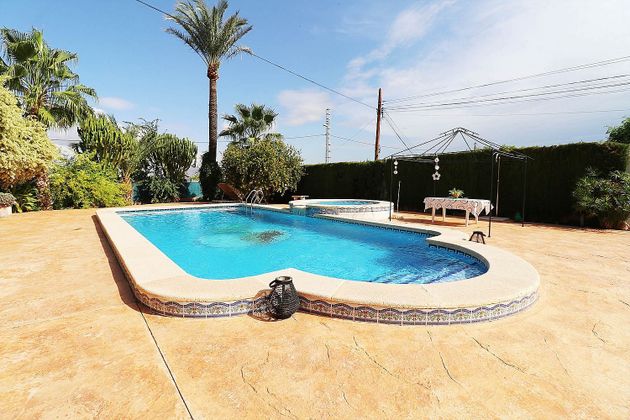 Foto 1 de Chalet en venta en Cox de 3 habitaciones con terraza y piscina