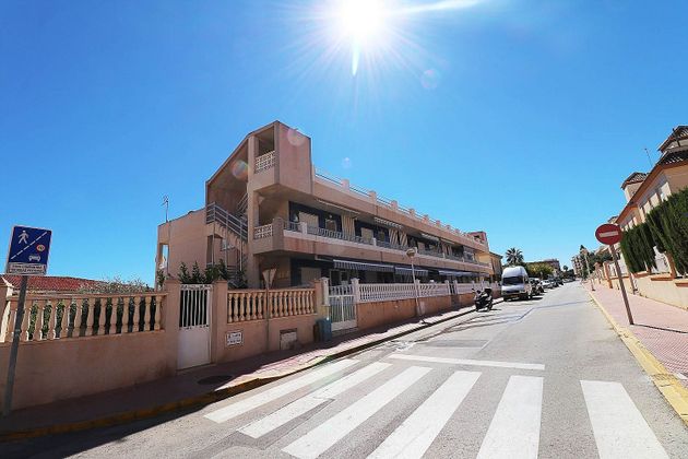Foto 1 de Pis en venda a Guardamar Playa de 2 habitacions amb terrassa i garatge