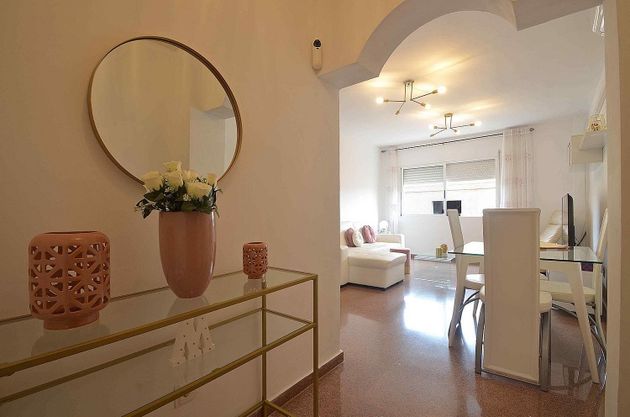Foto 1 de Piso en venta en Huércal de Almería de 3 habitaciones con balcón y aire acondicionado