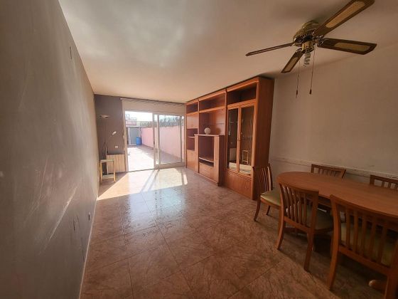 Foto 2 de Venta de piso en Vilanova del Camí de 3 habitaciones con terraza y calefacción