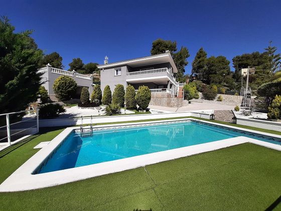 Foto 1 de Xalet en venda a Cabrera d´Igualada de 4 habitacions amb terrassa i piscina