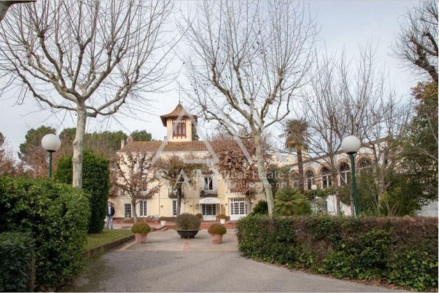 Foto 1 de Edifici en venda a Sant Esteve Sesrovires de 3460 m²