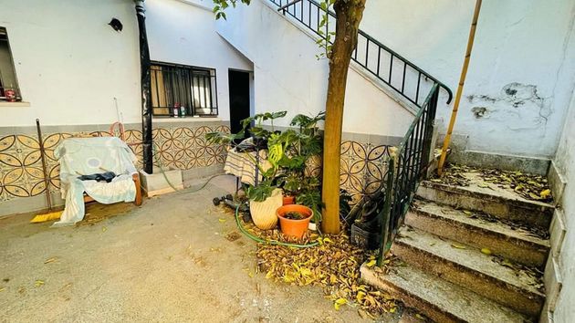 Foto 2 de Casa adossada en venda a Coria del Río de 2 habitacions amb piscina