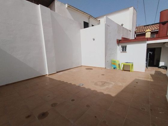 Foto 2 de Casa en venda a Salteras de 4 habitacions i 140 m²