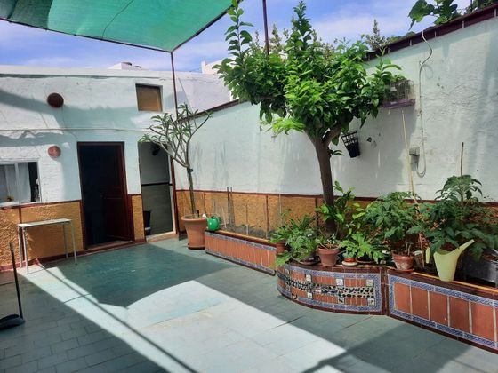 Foto 1 de Casa en venda a Valencina de la Concepción de 4 habitacions amb terrassa i aire acondicionat