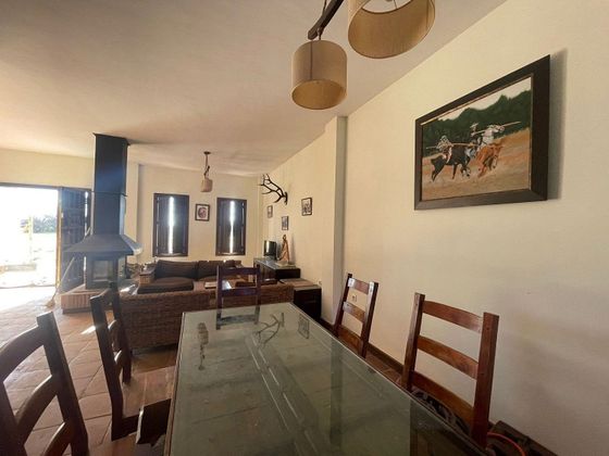 Foto 2 de Xalet en venda a El Rocío de 11 habitacions amb terrassa i balcó